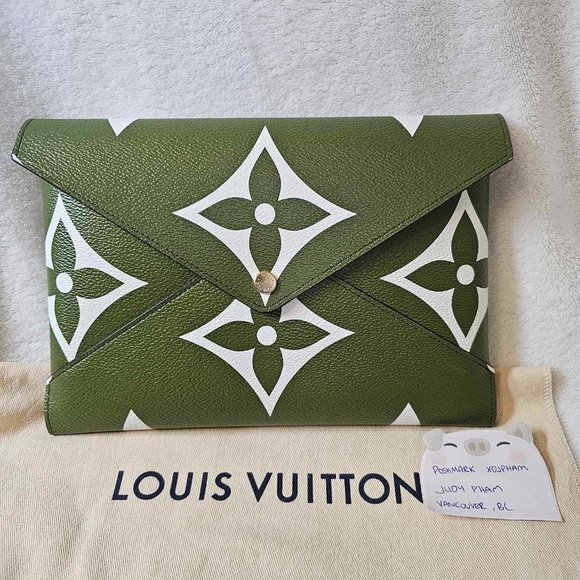 Louis Vuitton 2019 Giant Khaki Kirigami Set M67600 - Picture 2 of 15